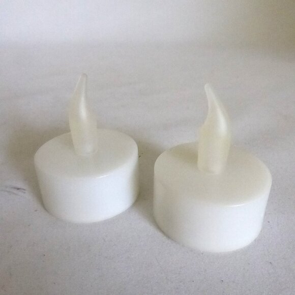NEW GOTHIC COLUMN PEDESTAL TEA LIGHT CANDLE HOLDER SET - Picture 8 of 8